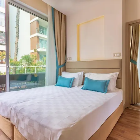 Hotel Orka Lotus